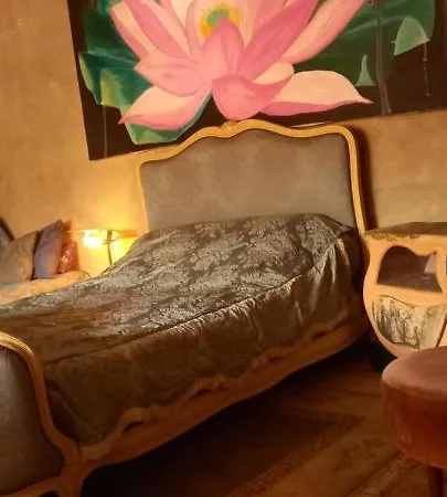 Appartement Dans Un Atelier D'artiste